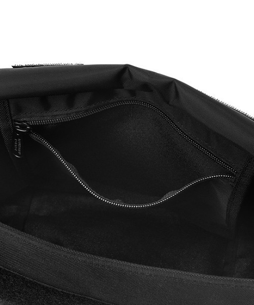 Manhattan Portage（マンハッタンポーテージ）の「Casual Messenger Bag JR Reflection 2020（メッセンジャーバッグ）」 WEAR