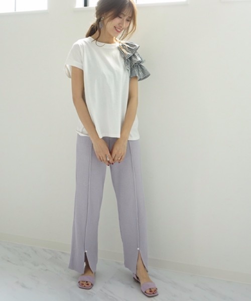 M y u（ミュー）の「片方フリルTシャツ（Tシャツ/カットソー・レディース・ブラック/オフホワイト/ホワイト系その他/ブラック系その他・FREE）」の10枚目の写真