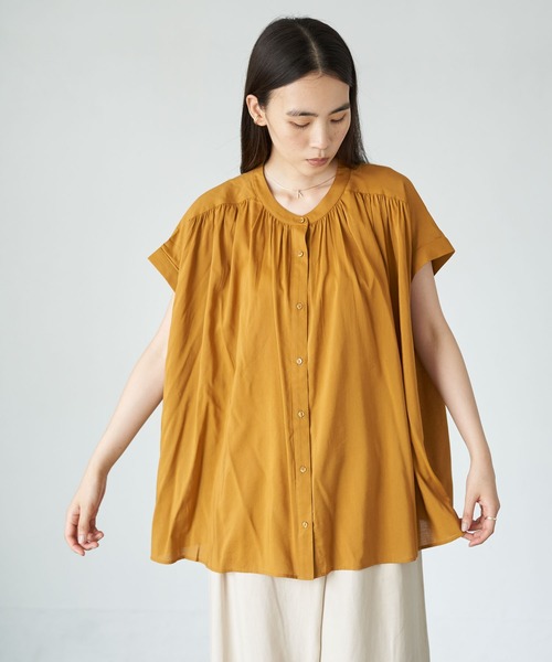 AMERICAN HOLIC(アメリカンホリック)の「フレンチスリーブノーカラーギャザーシャツ? *〇(シャツ/ブラウス・レディース・ブラック/チェック/マスタード/アイボリー・M/L)」の3枚目の写真