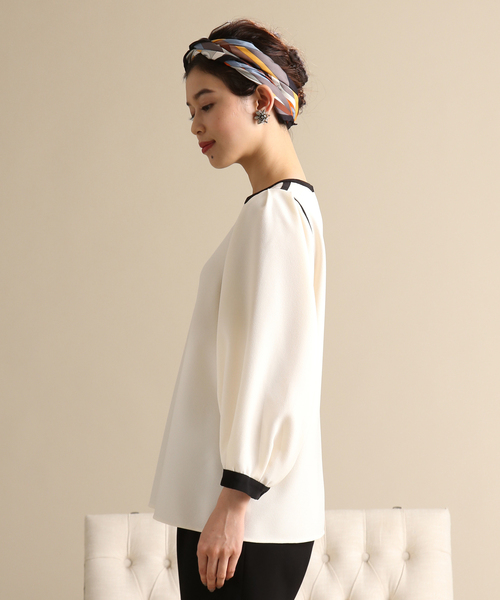 Tiara(ティアラ)の「バイカラーブラウス(シャツ/ブラウス・レディース・アイボリー/キャメル/ブラック・FREE)」の10枚目の写真