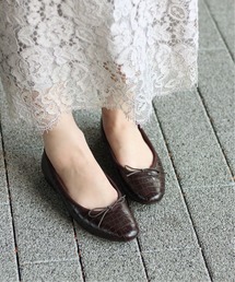 GRISE レザーラウンドバレエ◆