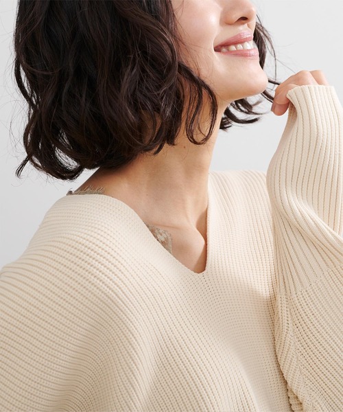 UR'S(ユアーズ)の「肩レースタンクトップ(タンクトップ・レディース・オフホワイト/ラベンダー/グレイッシュベージュ/ブラック・S/M/L)」の18枚目の写真