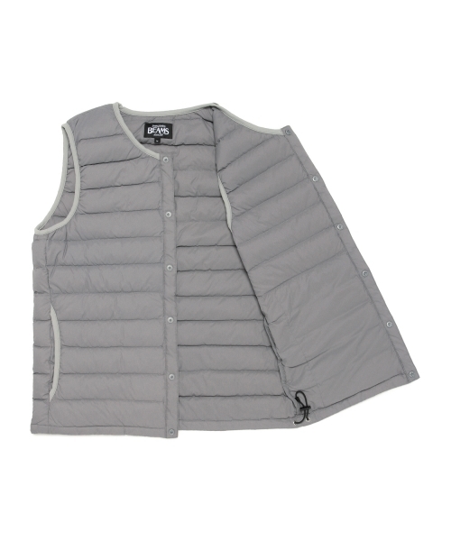 BEAMS PLUS + ビームスプラス ウール ノーカラー ダウンベスト スタイリングのアクセントにおススメ！なベスト。｜ビームス 神戸｜BEAMS