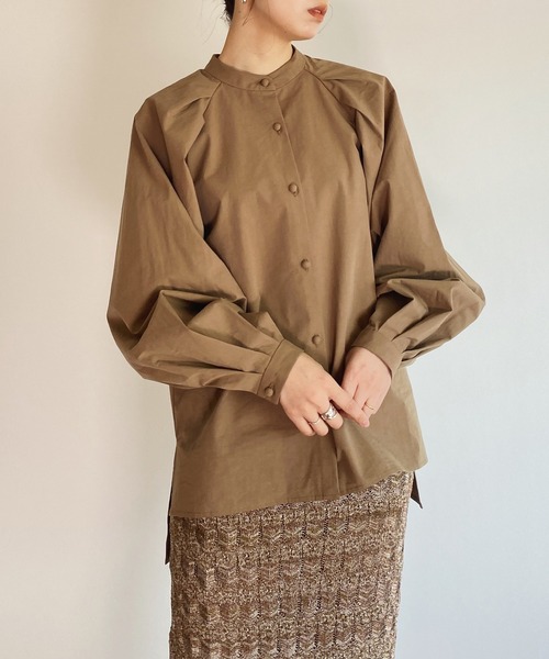 y/m by RIKA(イムバイリカ)の「タックボリュームブラウス(シャツ/ブラウス・レディース・ホワイト/ベージュ・FREE)」の11枚目の写真