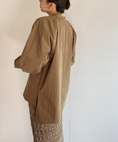 y/m by RIKA(イムバイリカ)の「タックボリュームブラウス(シャツ/ブラウス・レディース・ホワイト/ベージュ・FREE)」の16枚目の写真