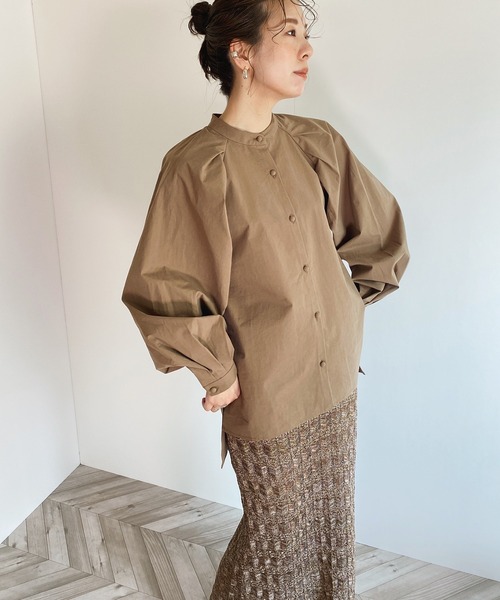 y/m by RIKA(イムバイリカ)の「タックボリュームブラウス(シャツ/ブラウス・レディース・ホワイト/ベージュ・FREE)」の17枚目の写真