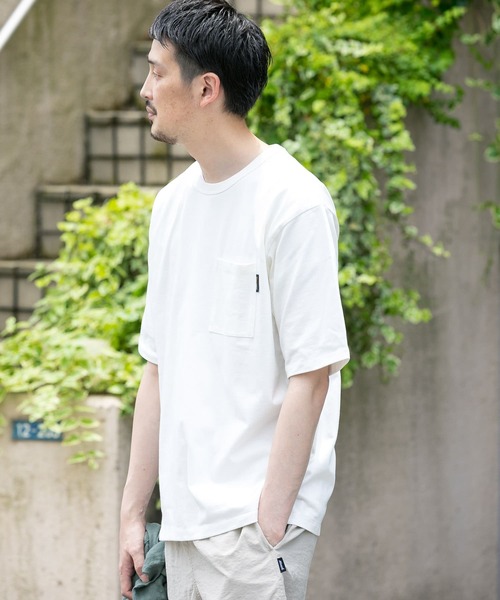 URBAN RESEARCH DOORS（アーバンリサーチドアーズ）の「コーデュラナイロン ポケットTシャツ（Tシャツ/カットソー・メンズ・ピンク/チャコールグレー/ホワイト/カーキ/ベージュ・LARGE/X-LARGE/MEDIUM）」の8枚目の写真