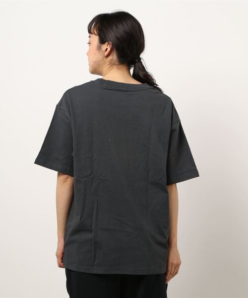 CUBE SUGAR（キューブシュガー）の「CUBE SUGAR/キューブシュガー　パッケージプリントクルーTEE（Tシャツ/カットソー・レディース・チャコールグレー/ホワイト・FREE）」の4枚目の写真