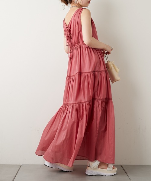 セール Who Who S バックリボン梯子ティアードノースリワンピース ワンピース Who S Who ワンピース Chico フーズフー チコ のファッション