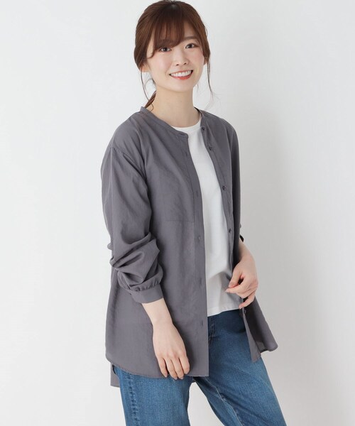 pink adobe（ピンクアドベ）の「◆【M-3L】ビブ切り替えバンドカラーシャツ（シャツ/ブラウス・レディース・ライトグレー/アイボリー系2/チャコールグレー/アイボリー・42/40/38/44）」の3枚目の写真