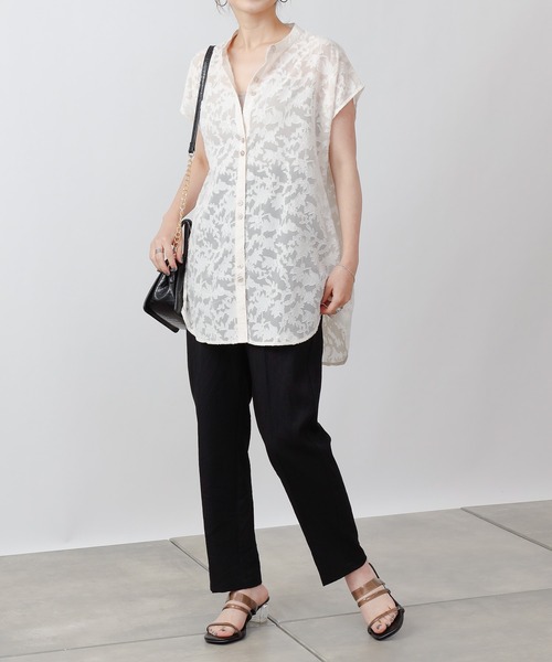 COLONY 2139（コロニートゥーワンスリーナイン）の「ジャガードシアーバンドカラーシャツ（シャツ/ブラウス・レディース・オフホワイト/ブラック/ベージュ・FREE）」の10枚目の写真