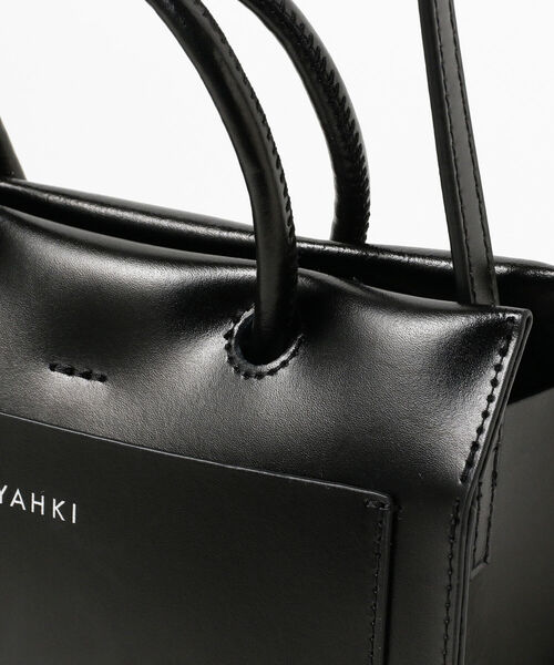 Ray BEAMS（レイビームス）の「YAHKI / ミニボストン ショルダー バッグ（ショルダーバッグ・レディース・ブラック/オレンジ・ONE SIZE）」の13枚目の写真