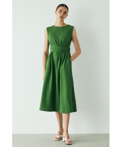 MOUSSY（マウジー）の「WAVY WAIST RIBBON ドレス（ワンピース・レディース・グリーン/ブラック/ブラウン・FREE）」の6枚目の写真
