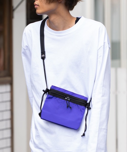 FREDRIK PACKERS(フレドリックパッカーズ)の「【FREDRIK PACKERS】420D UTILITY SACK S サコッシュバッグ フレドリックパッカーズ(ショルダーバッグ・レディース・ブラック/パープル/オリーブ/カーキ/シルバー・FREE)」の17枚目の写真