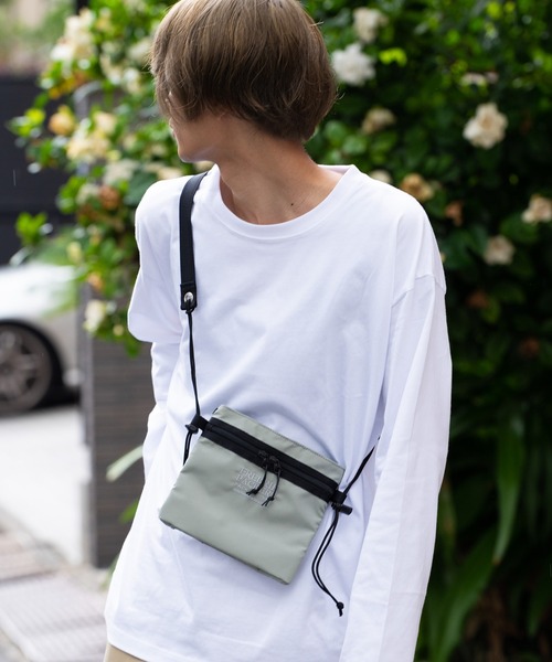 FREDRIK PACKERS(フレドリックパッカーズ)の「【FREDRIK PACKERS】420D UTILITY SACK S サコッシュバッグ フレドリックパッカーズ(ショルダーバッグ・レディース・ブラック/パープル/オリーブ/カーキ/シルバー・FREE)」の20枚目の写真