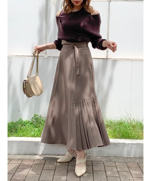 dazzlin（ダズリン）の「サイドヘムプリーツスカート（スカート・レディース・ダークブラウン/ブラウン/グレー/モカ・SMALL/MEDIUM）」の18枚目の写真