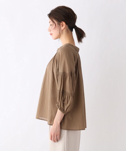 SHOO・LA・RUE（シューラルー）の「◆綿シフォン袖ボリュームブラウス（シャツ/ブラウス・レディース・ブラウン系/ネイビー・02/03/04）」の8枚目の写真