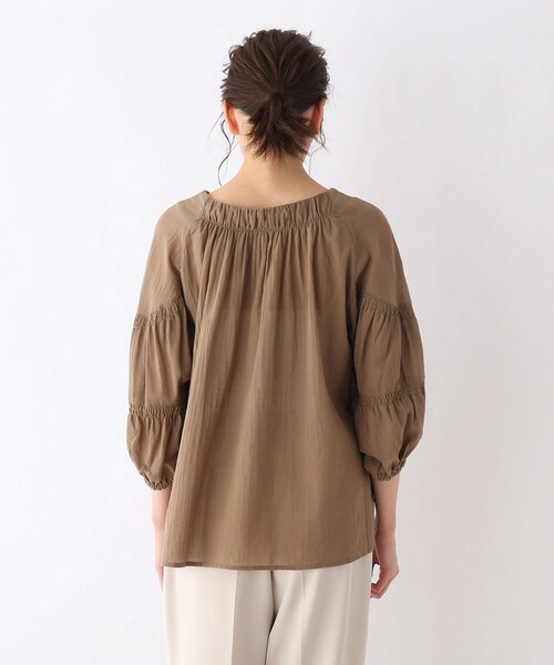 SHOO・LA・RUE（シューラルー）の「◆綿シフォン袖ボリュームブラウス（シャツ/ブラウス・レディース・ブラウン系/ネイビー・02/03/04）」の6枚目の写真