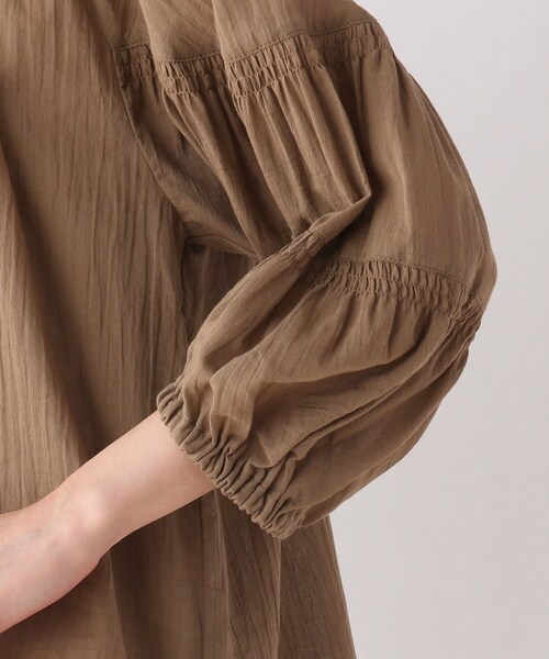 SHOO・LA・RUE（シューラルー）の「◆綿シフォン袖ボリュームブラウス（シャツ/ブラウス・レディース・ブラウン系/ネイビー・02/03/04）」の3枚目の写真