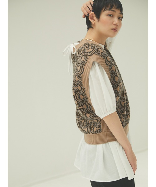 armonia（アルモニーア）の「armonia・ジャガードニットベスト（ベスト・レディース・ブラック/モカ・FREE）」の4枚目の写真