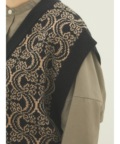 armonia（アルモニーア）の「armonia・ジャガードニットベスト（ベスト・レディース・ブラック/モカ・FREE）」の19枚目の写真