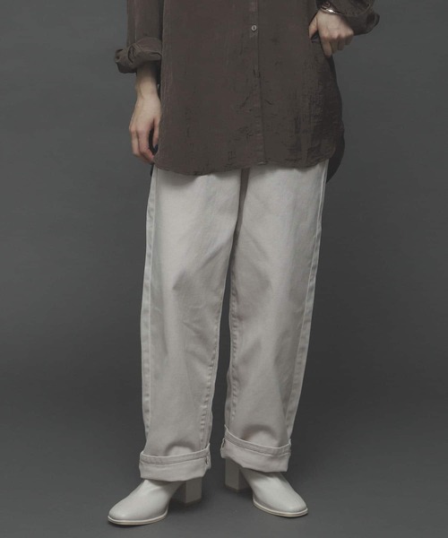 SENSE OF PLACE by URBAN RESEARCH（センスオブプレイスバイアーバンリサーチ）の「『TALLサイズあり』カラーカツラギパンツ（デニムパンツ・レディース・ベージュ/カーキ/ブラック/アイボリー・SMALL/MEDIUM/TALL）」の5枚目の写真