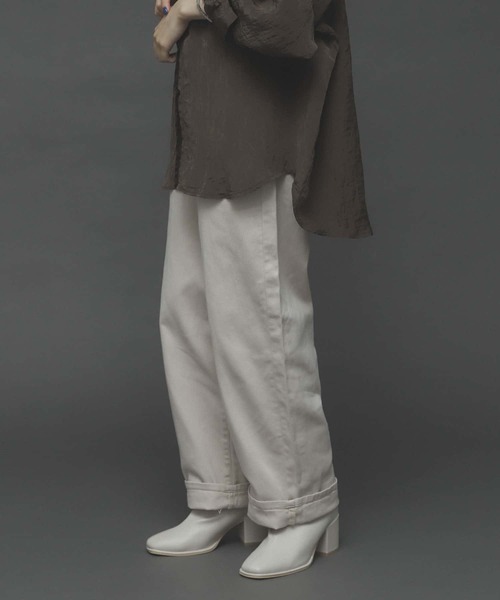 SENSE OF PLACE by URBAN RESEARCH（センスオブプレイスバイアーバンリサーチ）の「『TALLサイズあり』カラーカツラギパンツ（デニムパンツ・レディース・ベージュ/カーキ/ブラック/アイボリー・SMALL/MEDIUM/TALL）」の8枚目の写真