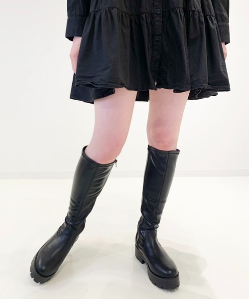 SPINNS（スピンズ）の「トラックソール 合皮ストレッチロングブーツ（ブーツ・レディース・ブラック/ブラウン・LL/M/L）」の7枚目の写真