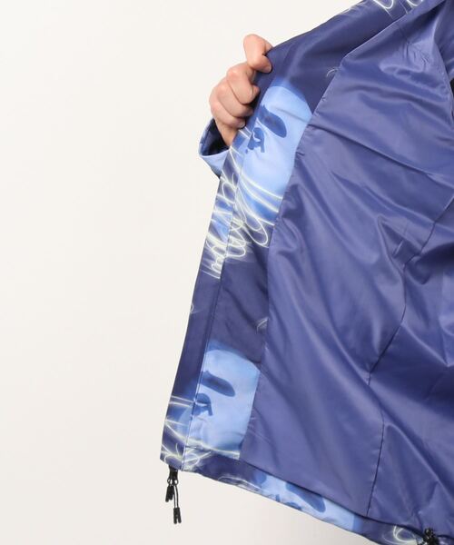 A BATHING APE（アベイシングエイプ）の「BAPE STORM HOODIE