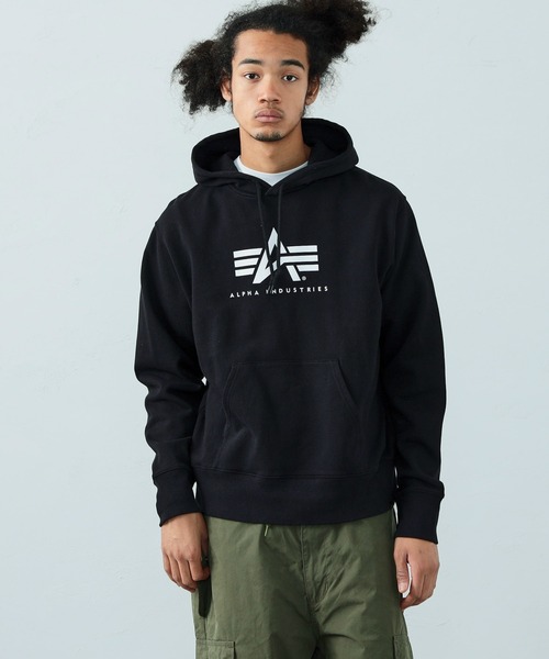 Alpha Industries（アルファインダストリーズ）の「Aマーク ブランドロゴパーカー 無地/カモ柄（スウェット・メンズ・ブラック/ヘザーグレー/ホワイト系その他/ブラック系その他/ブルー系その他/グレイッシュベージュ/グレイッシュブルー・MEDIUM/LARGE/X-LARGE）」の12枚目の写真
