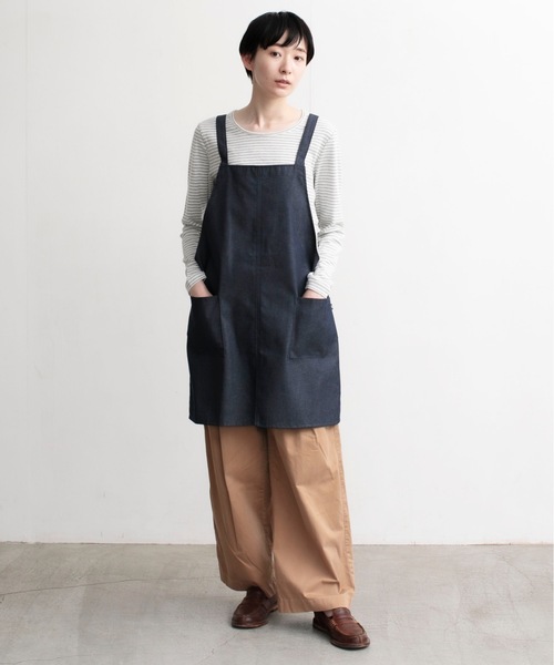 COCO WALK（ココウォーク）の「COCOWALK:抗ウイルス加工のラクエプ（エプロン・レディース・ネイビー/グリーン/マスタード・FREE）」の3枚目の写真