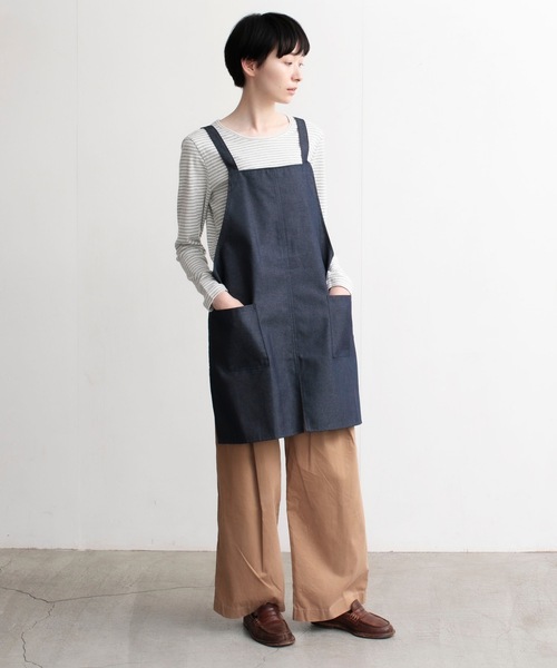 COCO WALK（ココウォーク）の「COCOWALK:抗ウイルス加工のラクエプ（エプロン・レディース・ネイビー/グリーン/マスタード・FREE）」の22枚目の写真