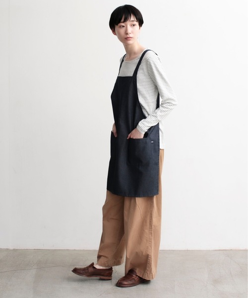 COCO WALK（ココウォーク）の「COCOWALK:抗ウイルス加工のラクエプ（エプロン・レディース・ネイビー/グリーン/マスタード・FREE）」の13枚目の写真