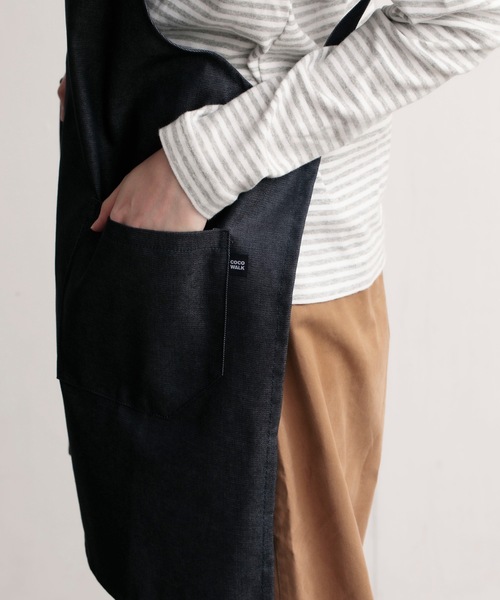 COCO WALK（ココウォーク）の「COCOWALK:抗ウイルス加工のラクエプ（エプロン・レディース・ネイビー/グリーン/マスタード・FREE）」の20枚目の写真