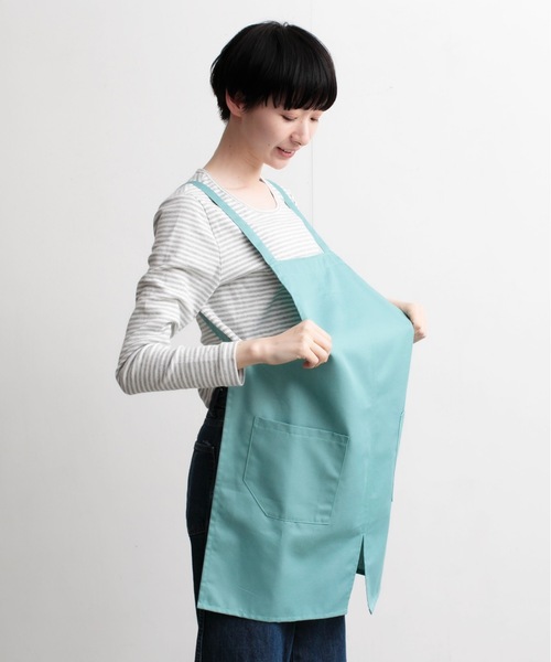 COCO WALK（ココウォーク）の「COCOWALK:抗ウイルス加工のラクエプ（エプロン・レディース・ネイビー/グリーン/マスタード・FREE）」の21枚目の写真