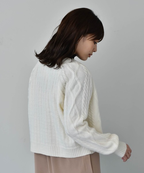 Cheri（シェリ）の「ショート丈ケーブルニットカーディガン（カーディガン/ボレロ・レディース・ベージュ/ブルー・FREE）」の19枚目の写真