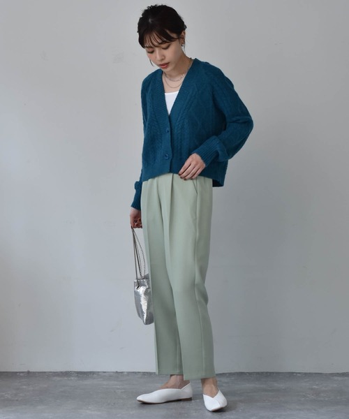 Cheri（シェリ）の「ショート丈ケーブルニットカーディガン（カーディガン/ボレロ・レディース・ベージュ/ブルー・FREE）」の21枚目の写真