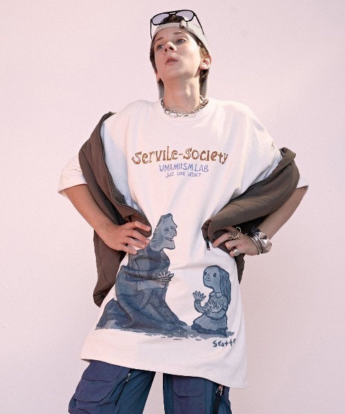 CLUB PARK(クラブパーク)の「UMAMIISIM/ウマミイズム/フランケンシュタイン&少女プリント半袖Tシャツ(Tシャツ/カットソー・メンズ・ホワイト・SMALL)」の1枚目の写真