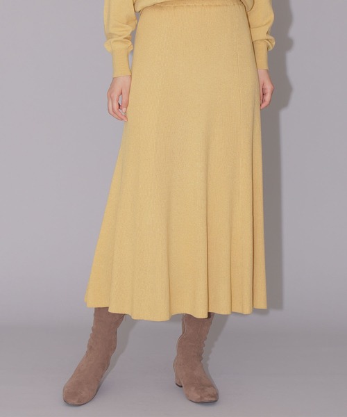 NATURAL BEAUTY BASIC（ナチュラルビューティーベーシック）の「ゴアードスカートニットセットアップ（ワンピース・レディース・ベージュ/イエロー/ネイビー・SMALL/MEDIUM）」の19枚目の写真