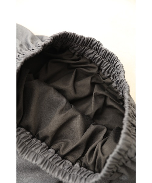 cawaii（カワイイ）の「ふんわりタックシルエットのバラ咲くコクーンミディアムスカート（スカート・レディース・グレー/ブラック・FREE）」の11枚目の写真