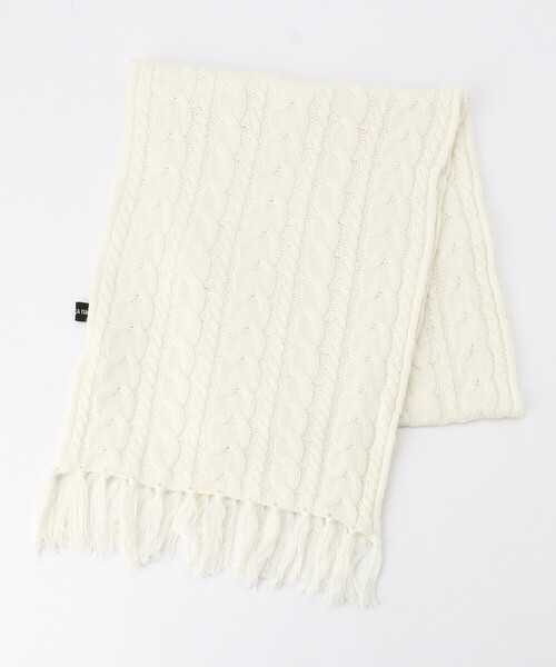 COMME CA ISM(コムサイズム)の「ケーブル編み ニットマフラー(マフラー・キッズ・ホワイト/ブラック/レッド/グリーン・FREE)」の1枚目の写真