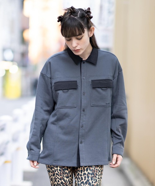 X-girl(エックスガール)の「EASY WORK SHIRT(シャツ/ブラウス・レディース・ホワイト/ベージュ/チャコール・S/M)」の3枚目の写真