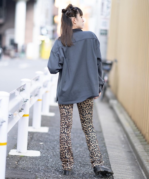 X-girl(エックスガール)の「EASY WORK SHIRT(シャツ/ブラウス・レディース・ホワイト/ベージュ/チャコール・S/M)」の8枚目の写真