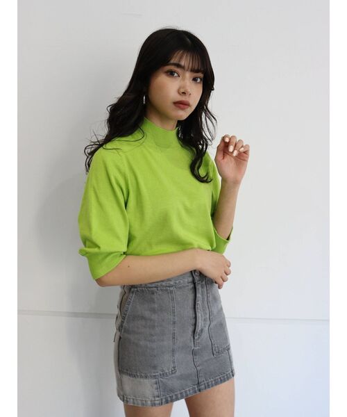 MURUA（ムルーア）の「ハイウエストタイトミニスカート【セットアップ着用可能】（スカート・レディース・ベージュ/グレー/イエロー/アイボリー・1/2）」の5枚目の写真