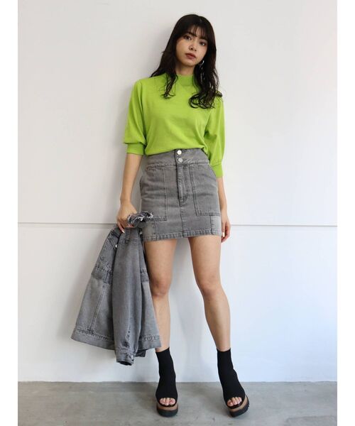 MURUA（ムルーア）の「ハイウエストタイトミニスカート【セットアップ着用可能】（スカート・レディース・ベージュ/グレー/イエロー/アイボリー・1/2）」の7枚目の写真