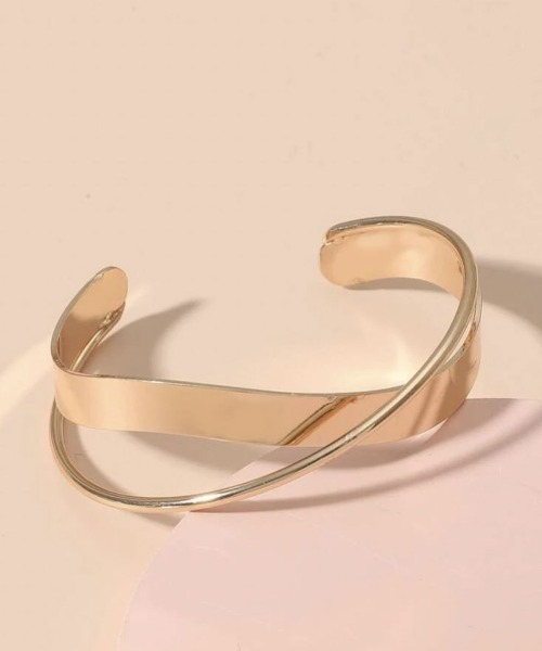 Port（ポート）の「ダブル ライン クロス バングル（バングル/リストバンド・レディース・ゴールド/シルバー/ピンク・FREE）」の6枚目の写真