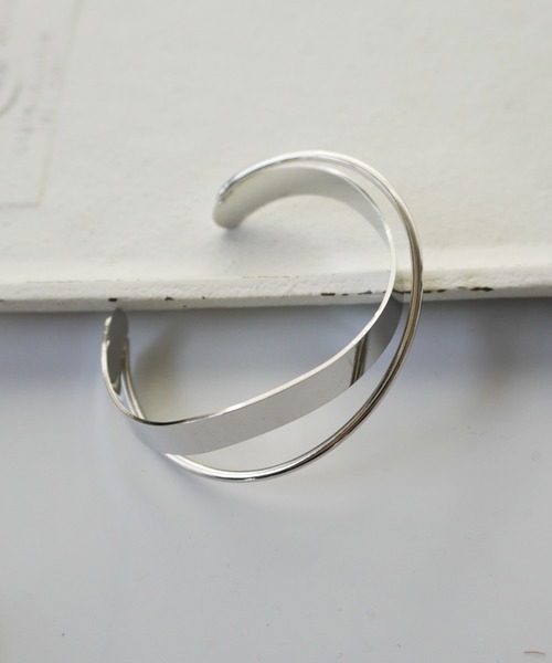 Port（ポート）の「ダブル ライン クロス バングル（バングル/リストバンド・レディース・ゴールド/シルバー/ピンク・FREE）」の14枚目の写真