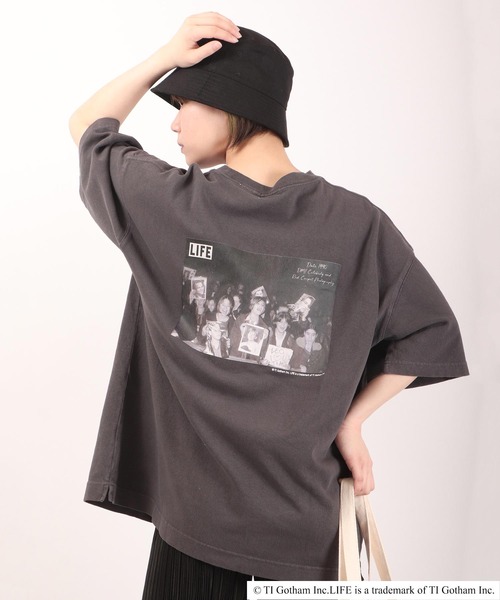 FUNALIVE(ファンアライブ)の「LIFE プリント半袖Tシャツ(Tシャツ/カットソー・メンズ・チャコールグレー/オフホワイト/ホワイト系その他/グレー系その他/ホワイト系その他2/ホワイト系その他4/ホワイト系その他5/グレー系その他2/グレー系その他5/ホワイト系その他3/グレー系その他4/グレー系その他3・LL/M/L)」の10枚目の写真
