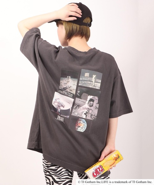 FUNALIVE(ファンアライブ)の「LIFE プリント半袖Tシャツ(Tシャツ/カットソー・メンズ・チャコールグレー/オフホワイト/ホワイト系その他/グレー系その他/ホワイト系その他2/ホワイト系その他4/ホワイト系その他5/グレー系その他2/グレー系その他5/ホワイト系その他3/グレー系その他4/グレー系その他3・LL/M/L)」の11枚目の写真