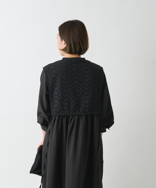 un dix cors（アンディコール）の「WEB限定　エンブロブザムシャツワンピース（シャツワンピース・レディース・ブラック/オフホワイト・FREE）」の12枚目の写真